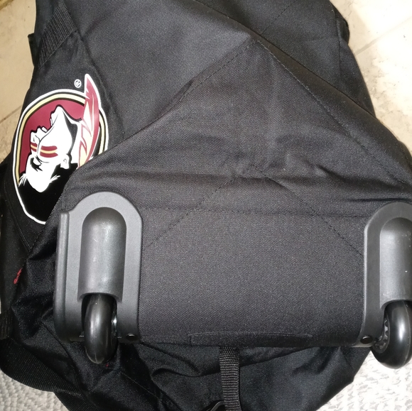 Florida State MOJO Duffle Bag with Wheels - Picture 7 of 8